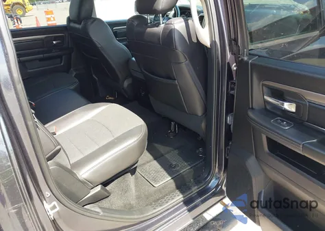 2016 Ram 1500 Sport z USA, uszkodzony, nr VIN 1C6RR6UT4GS368210